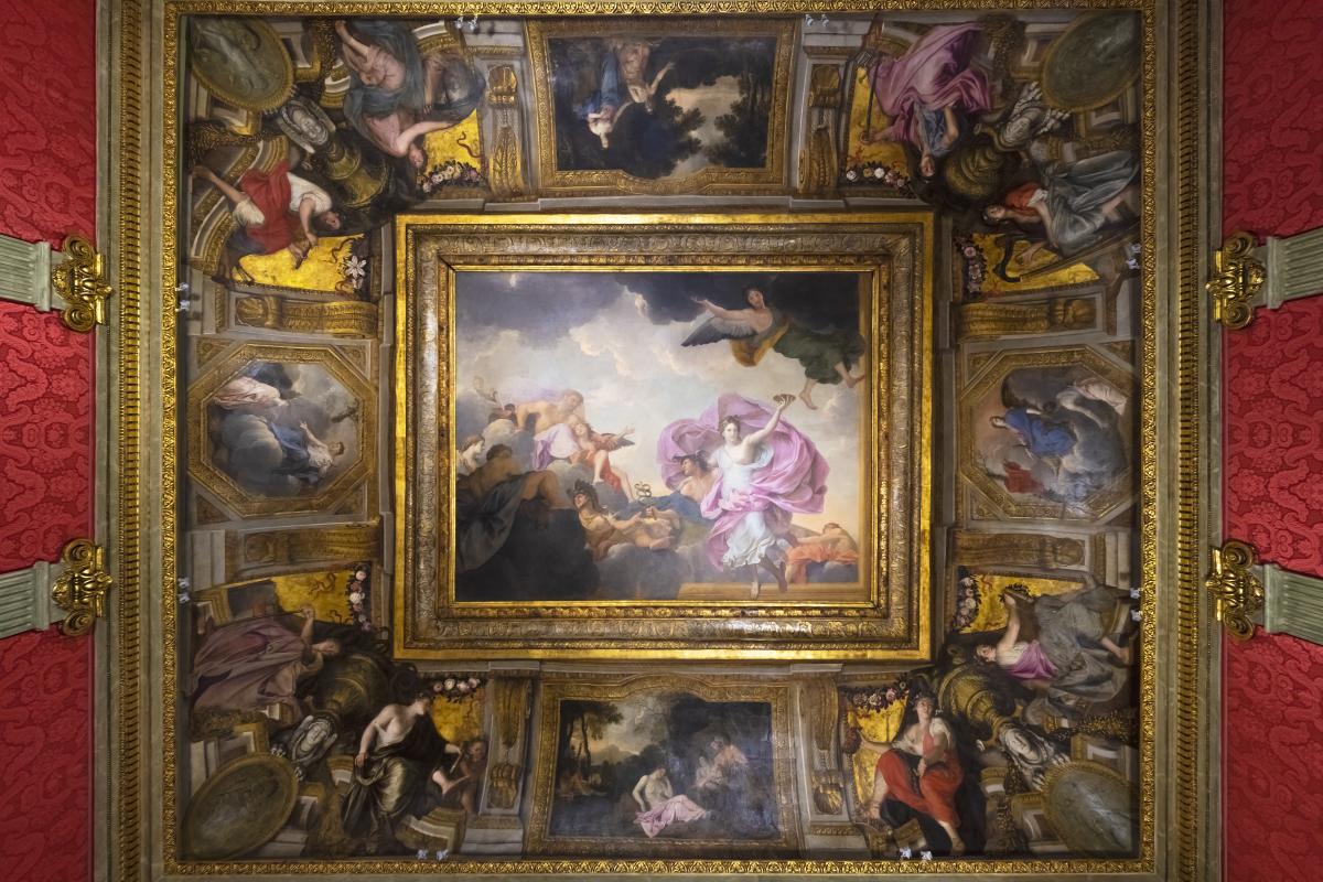 plafond de l'hôtel La Rivière