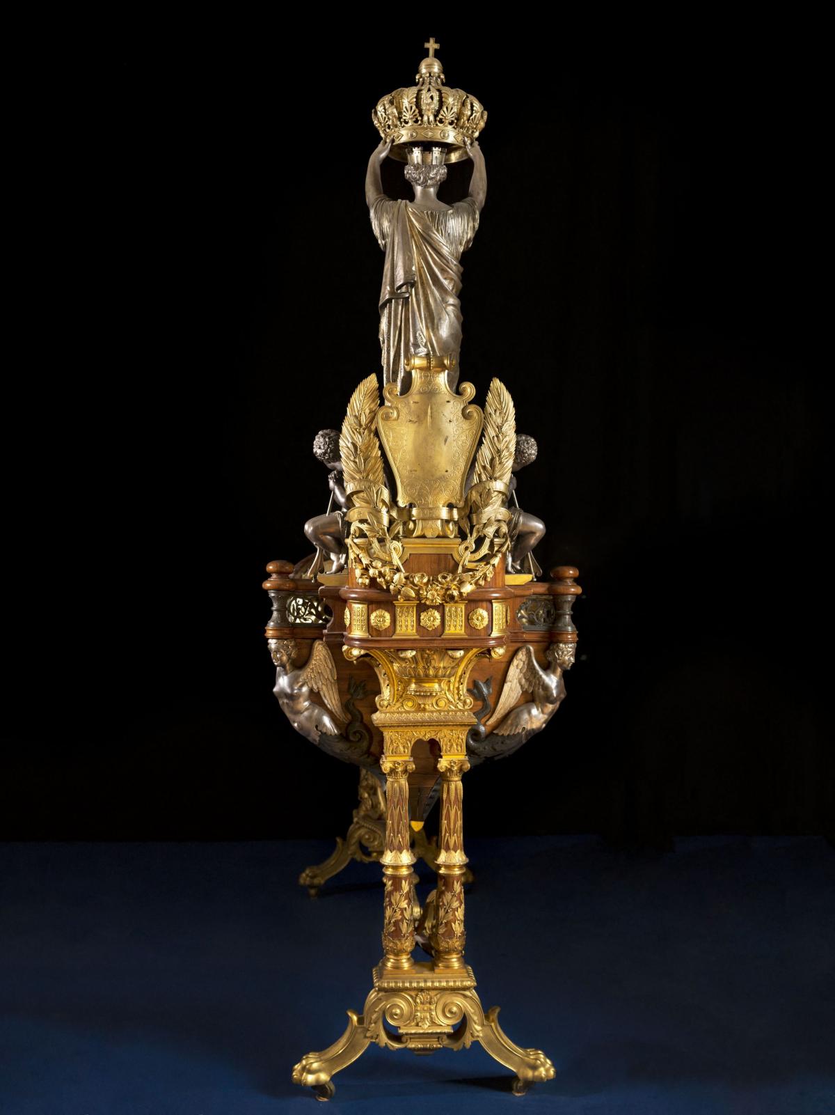 Crib of the Imperial Prince Louis-Napoléon (1856-1879) | Musée
