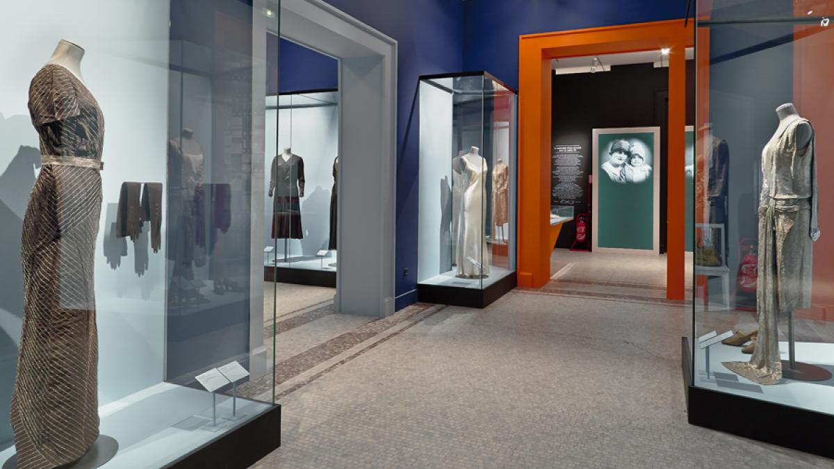 expo roman d'une garde robe